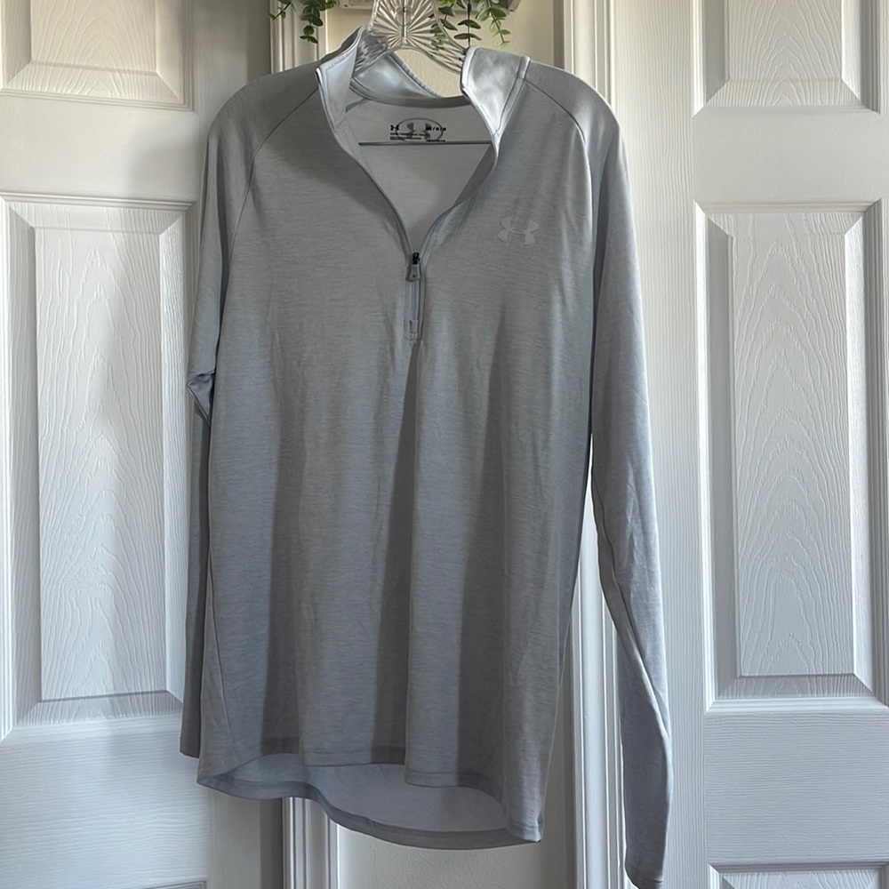 Long sleeve thin pullover